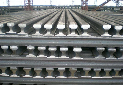 Used R50 R65 Scrap Rails HM1&2 for Sale Compliant with GB Standard for Heavy & Light Rail Type