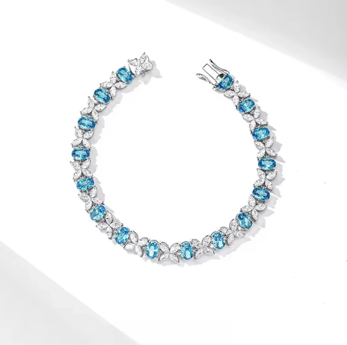 ROCSPARK Pure Silver Natural Full Diamond Butterfly Inlaid Elegant Luxurious High-End Bracelet for Women