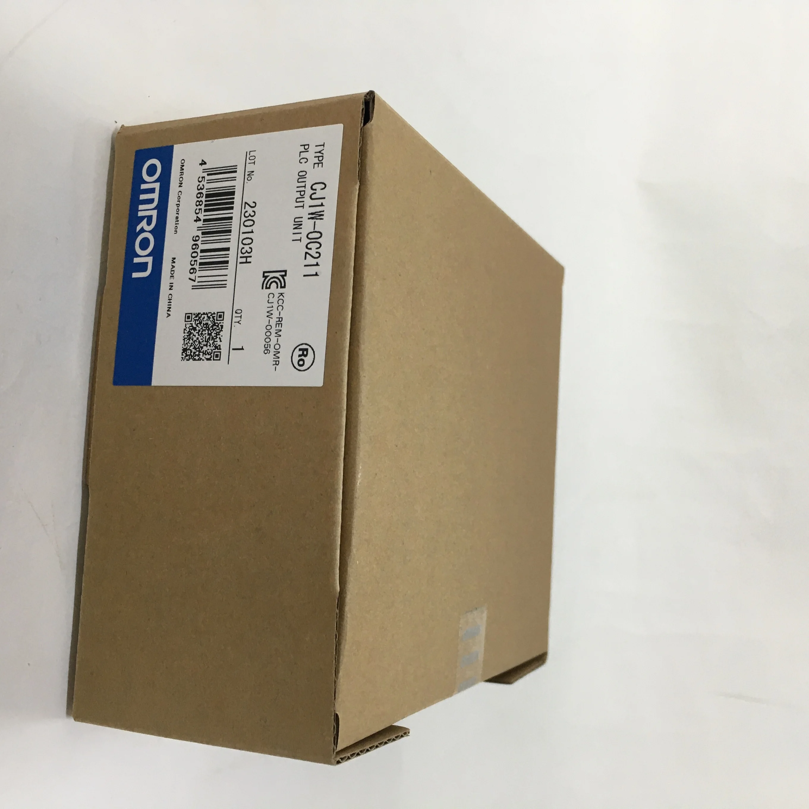 Omron PLC Output Unit CJ1W-OC211 Omron PLC Output Unit CJ1W-OC211