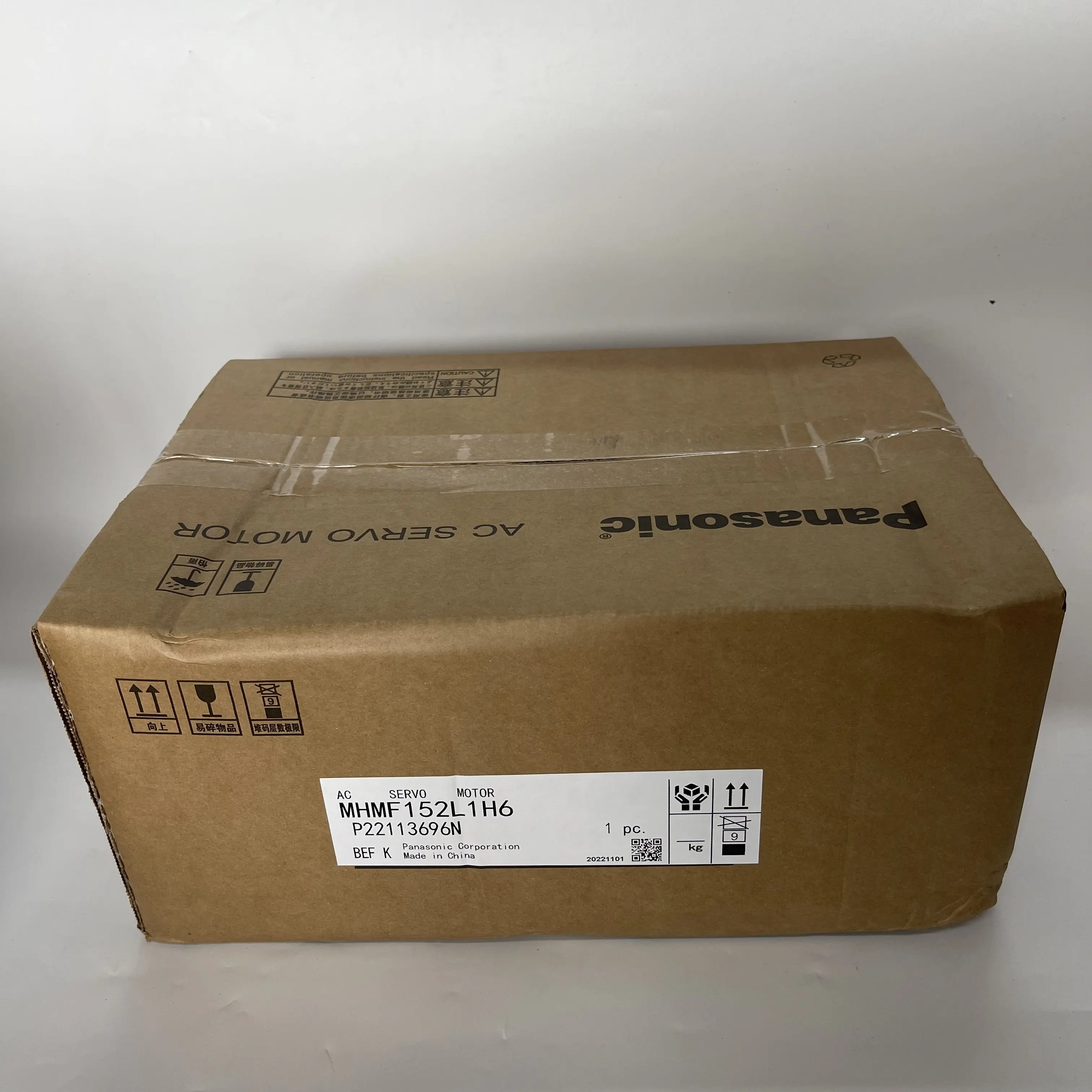 PANASONIC AC Servo Motor MHMF152L1H6 PANASONIC AC Servo Motor MHMF152L1H6