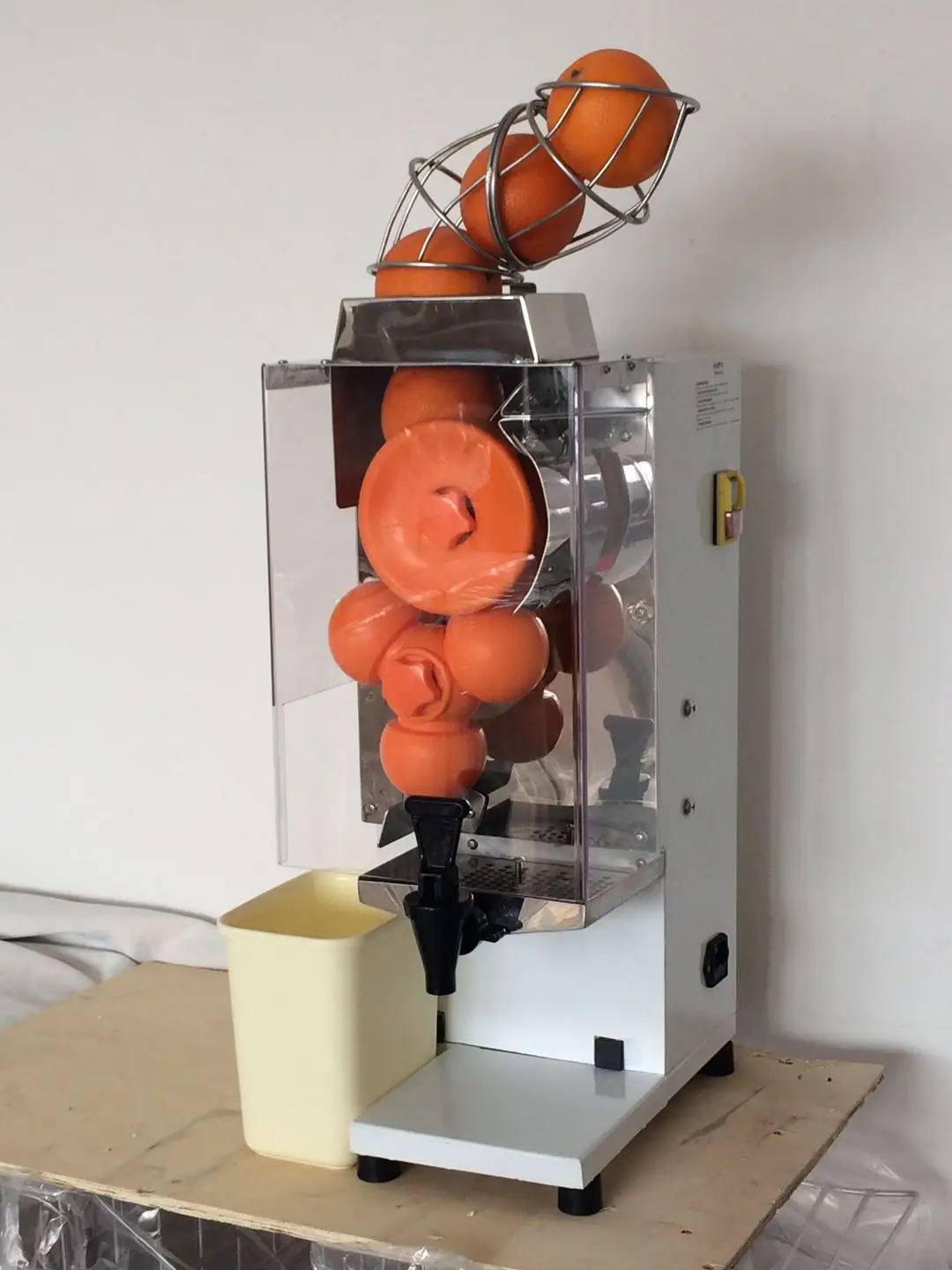 Commercial Automatic Orange Juicer Machine Juicer Extractor