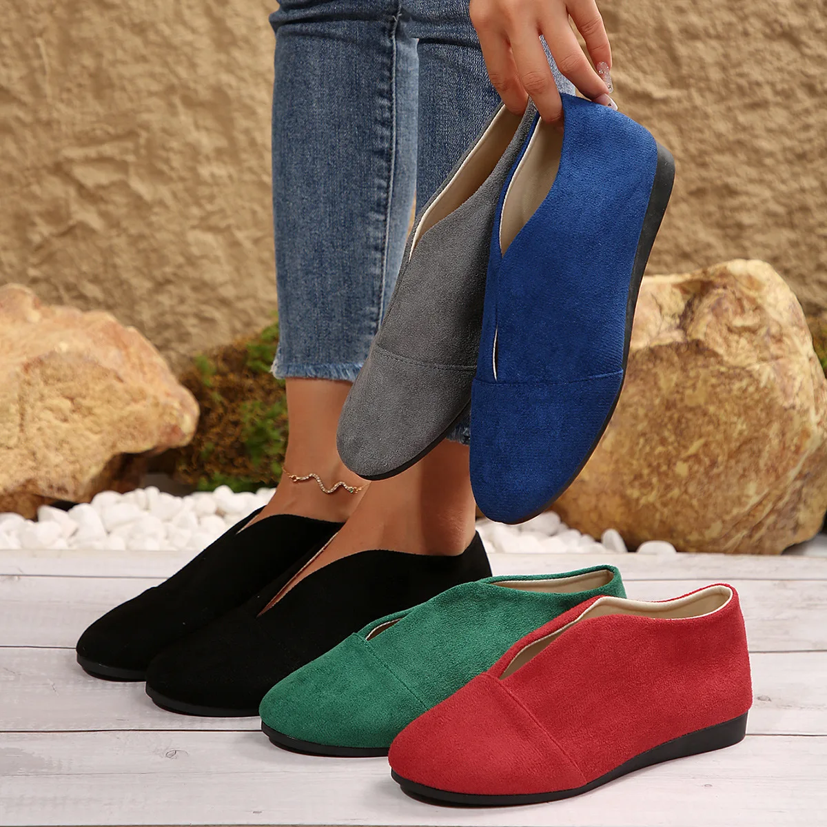 Large Size V-mouth Ankle Boots Women 2024 Autumn And Winter New Thick Heel Set Feet