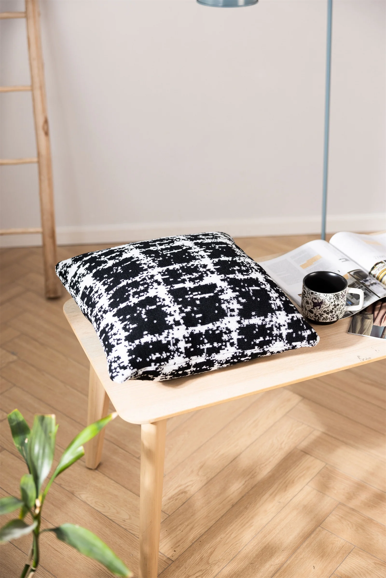 Modern Style Luxury Wool-Blend Knitted Cushion Cover For Sofa Pillow And Living Room Pillowcase  AWN supplier