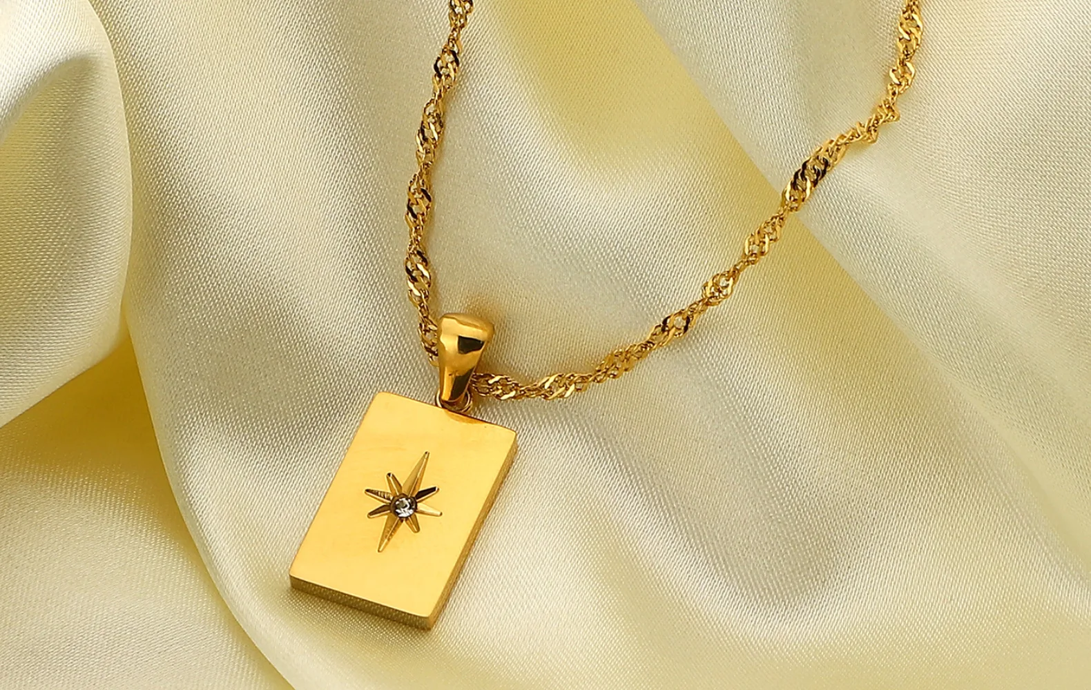 New Style 18k Gold Pvd Plated North Star Rectangle Stainless Steel