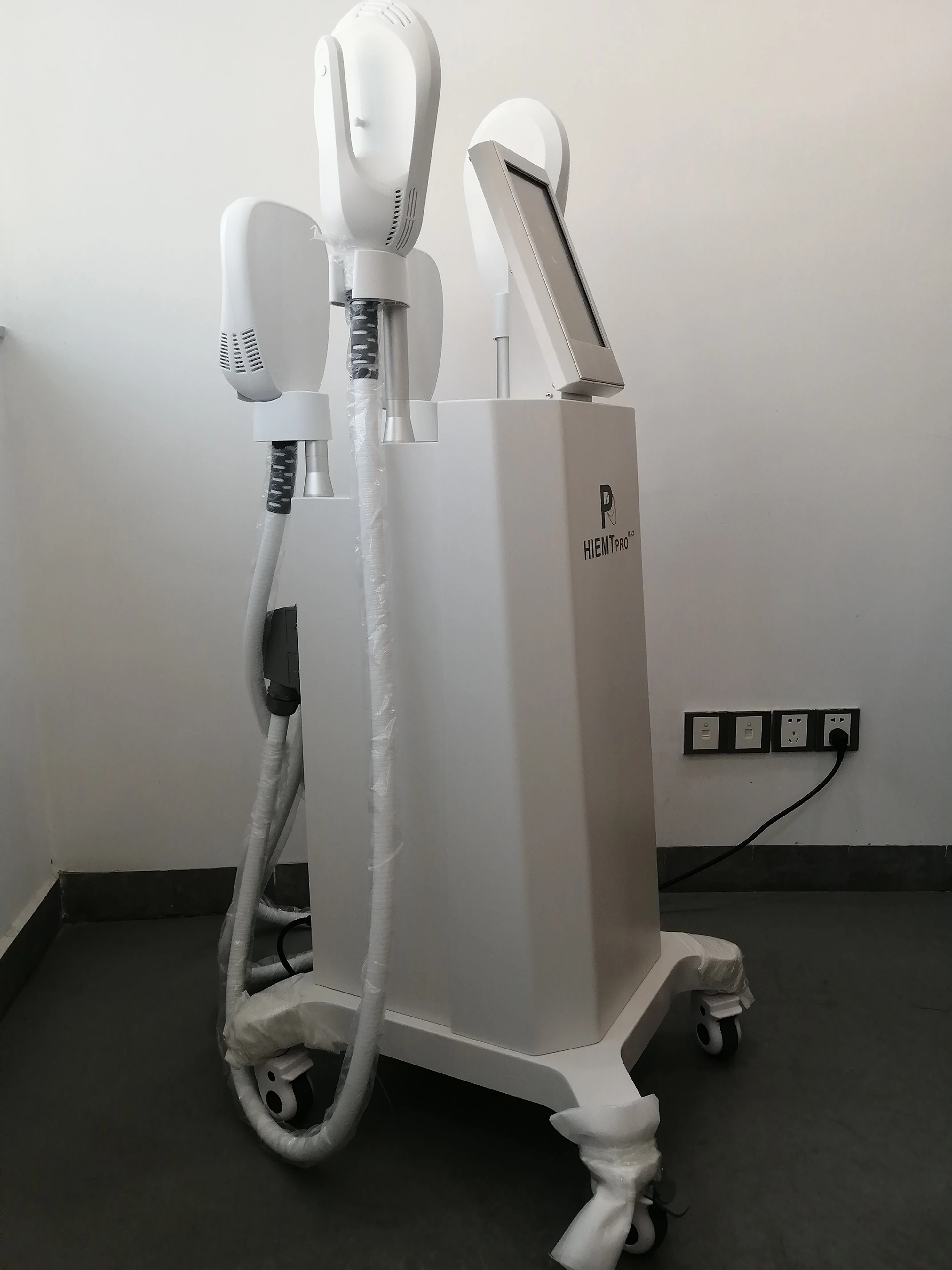 High Quality 4 Handles 7 tesla Hiemt Pro emslim Beauty tesla Ems Body Sculpting Machine