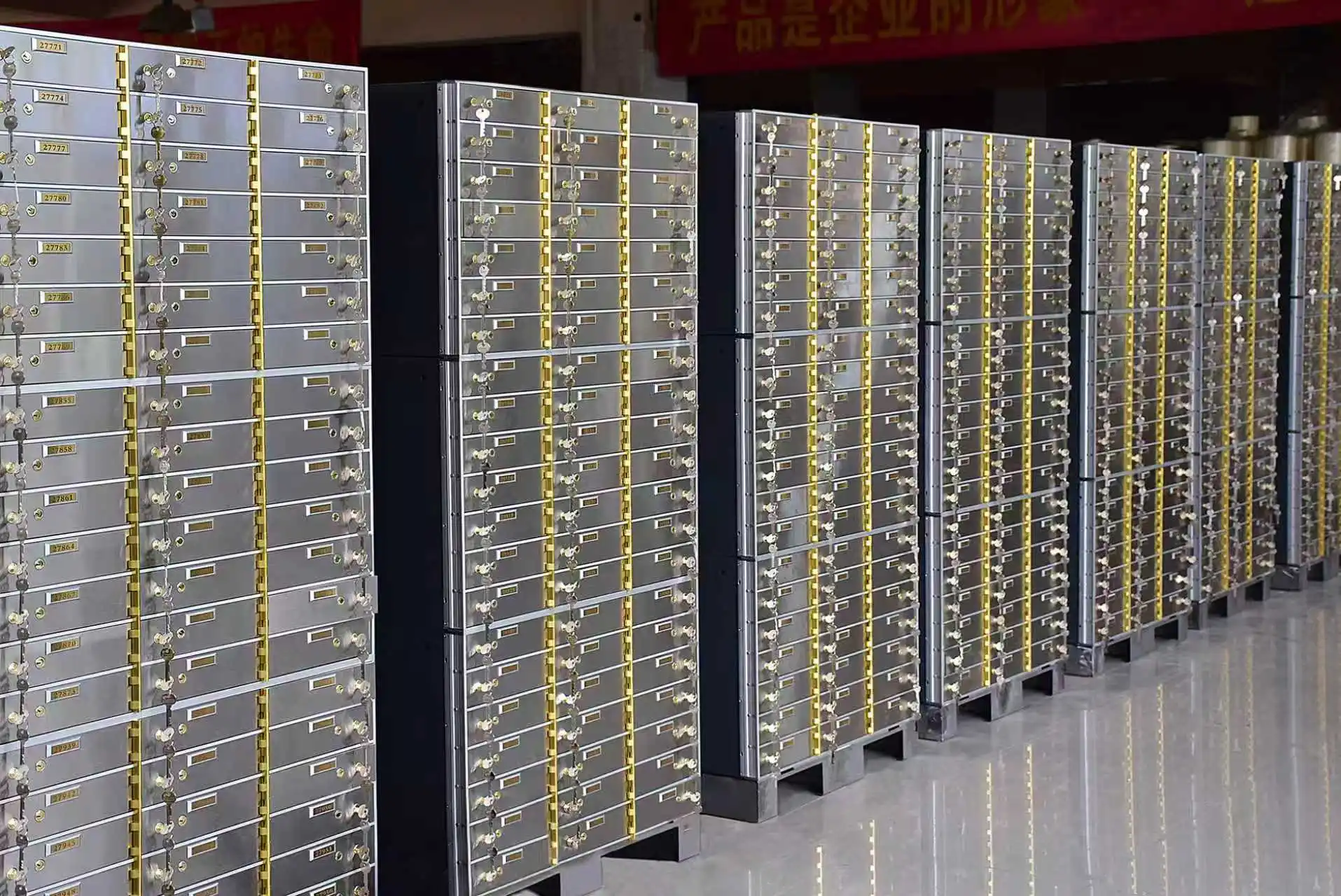 CEQSAFE High Quality Steel Money Cash Deposit Digital Home Money Deposit Safe Box Vault Safe manufacture