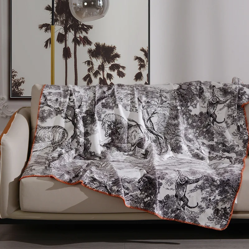 Luxury Velvet Printed Polyester Fiber Customizable Thickened Super Soft Skin-Friendly Sofa Blanket
