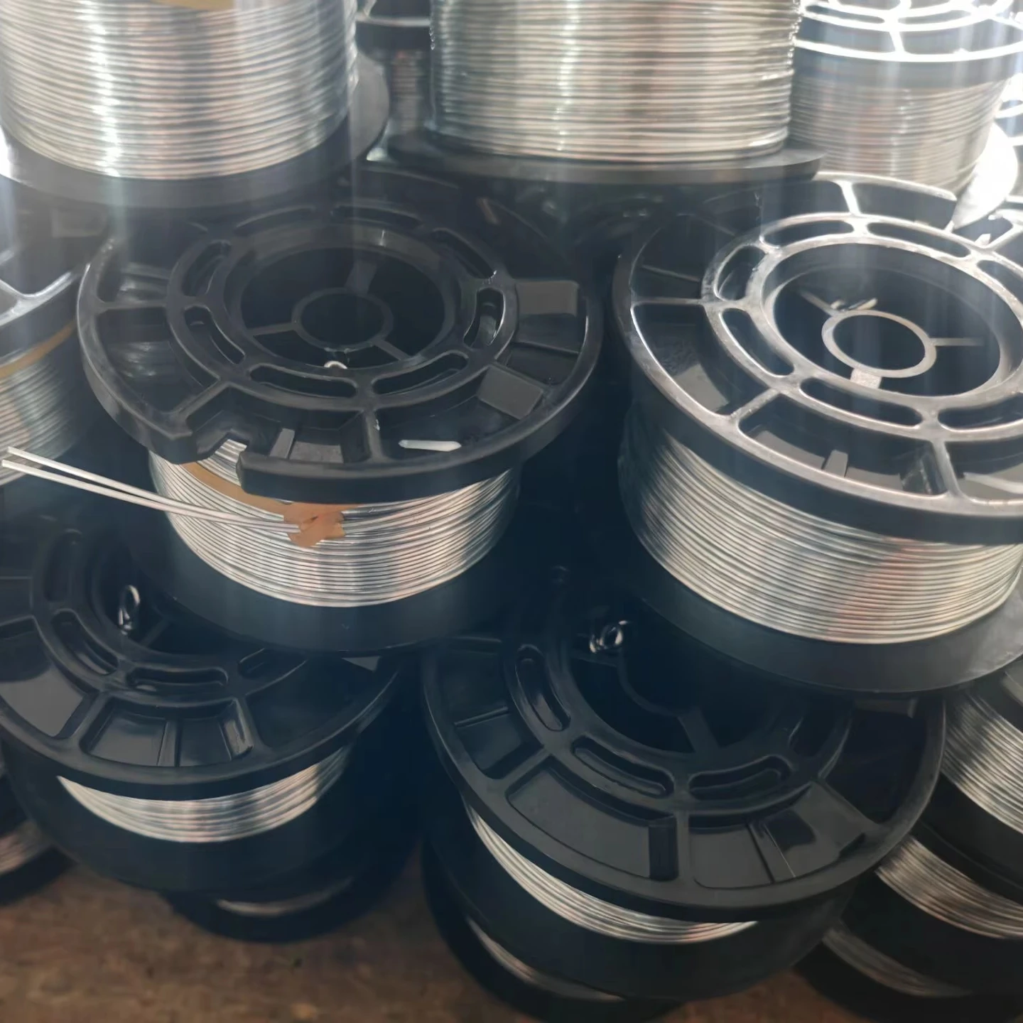 Max TW1061T Regular Max Tie Wire – 30 Roll, Coil Wire For Rebar & Construction