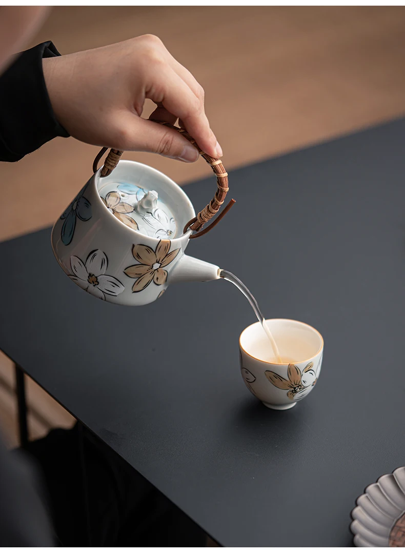 Japanese-Style Single Ceramic Teapot Ice Ash Cherry Rattan Raised Beam Small Pot with Japandi Design Style