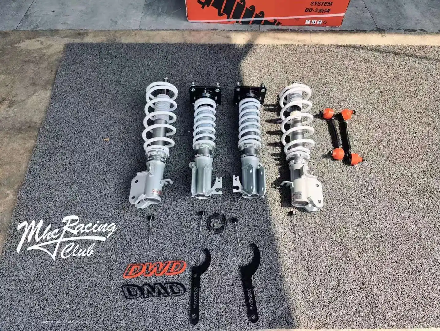 Mazda 323 BJ 1998-2003 32 adım ayarlanabilir mono-tüp coilover