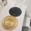 Ingranaggio verniciato a spruzzo su un lato color oro