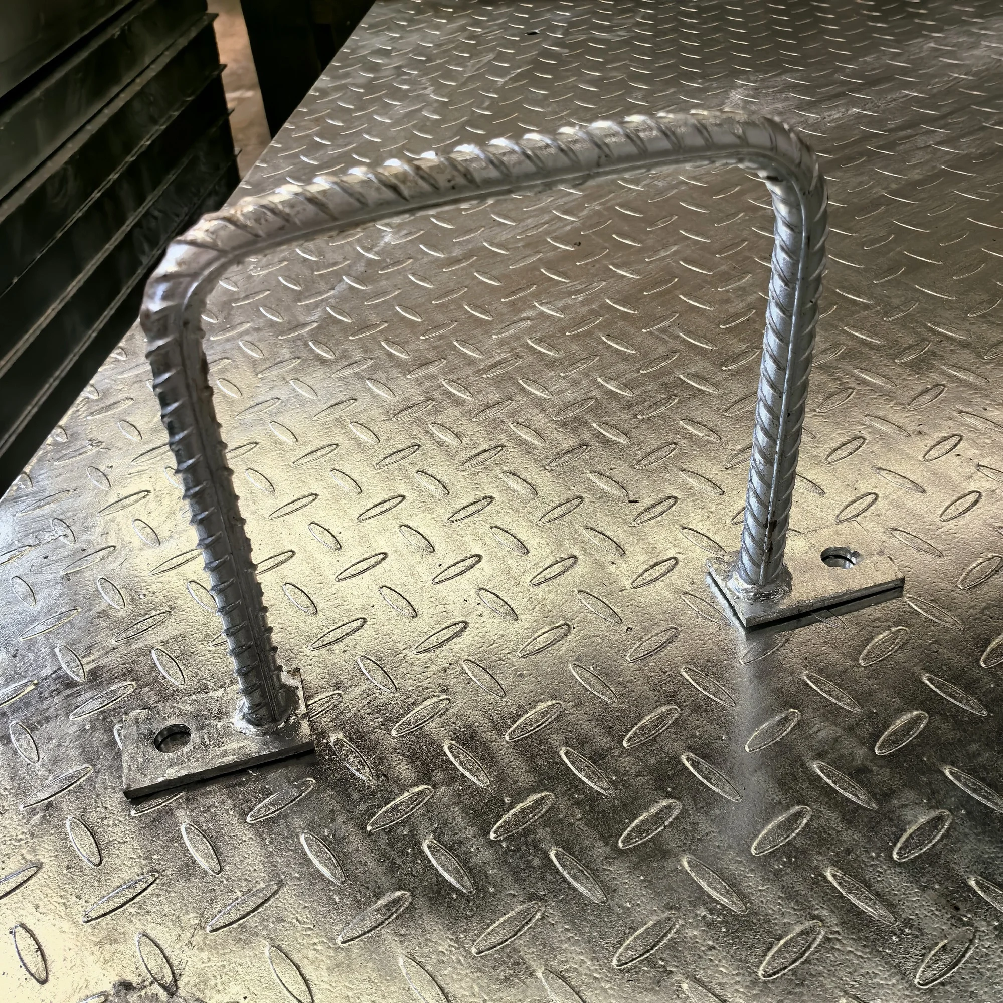 Embedded Steel Step Irons for Storm Water Manhole Cover Ladder Rung