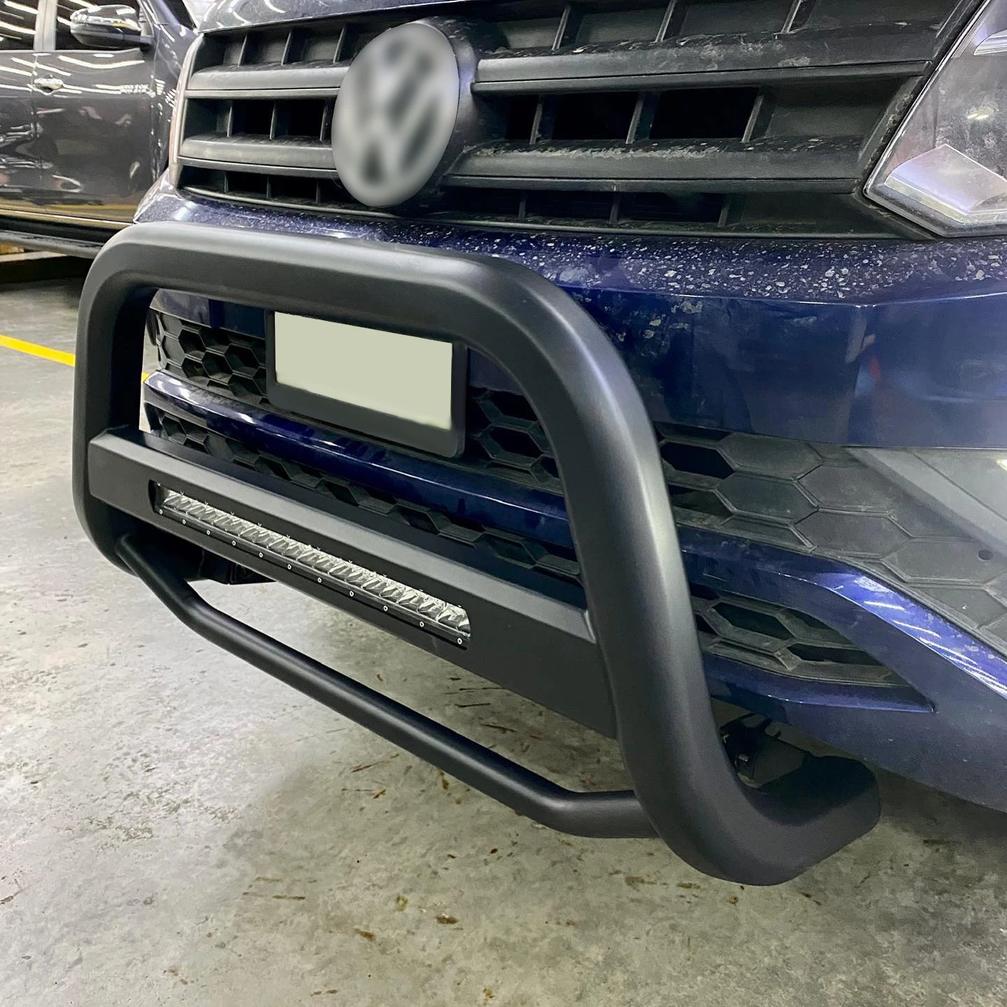 Factory Universal Customizable Black Bull Bar Nudge Bar With Led For Vw