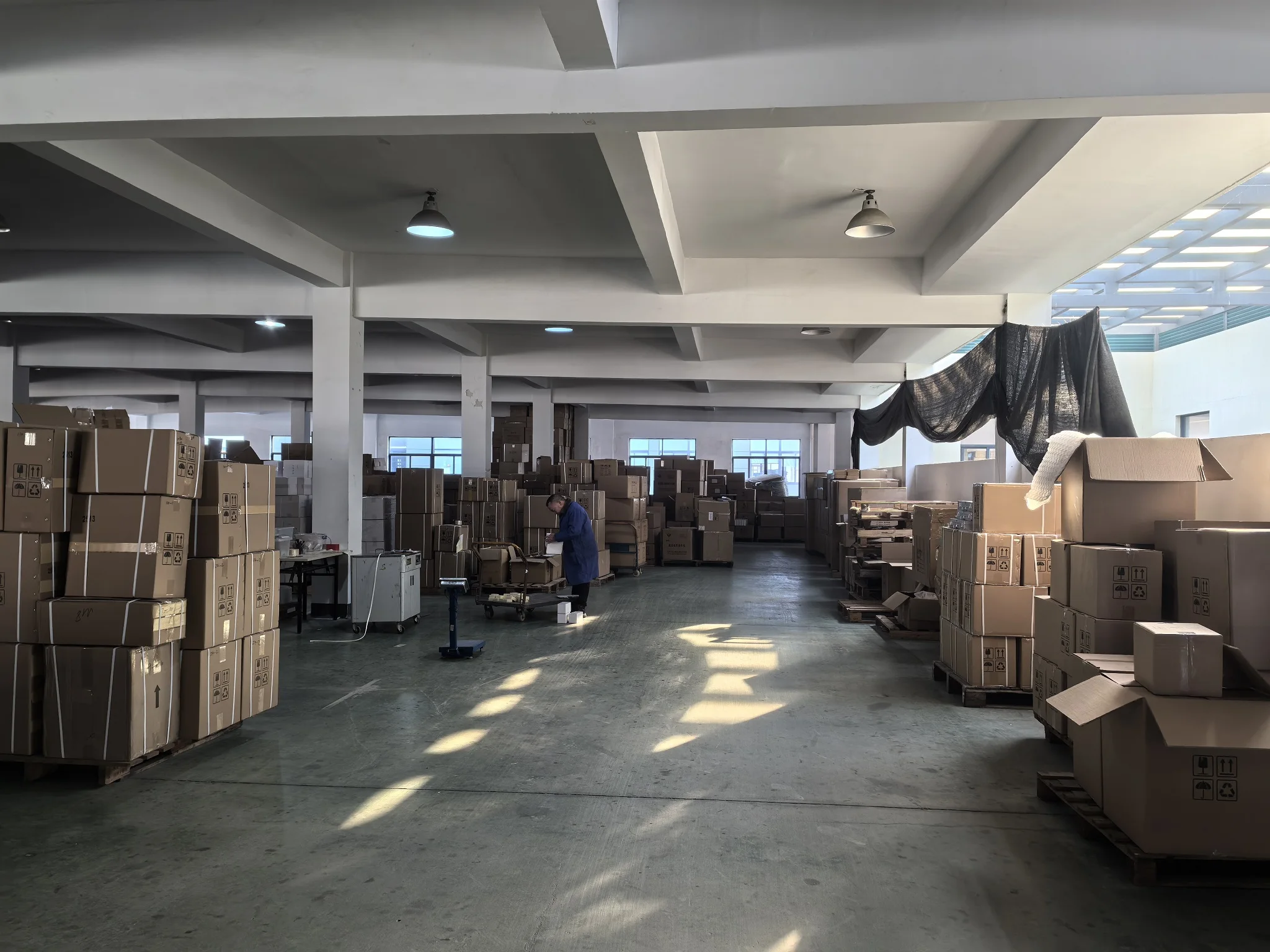 Ningbo Xuzhan Science And Education Instrument Co., Ltd. 1