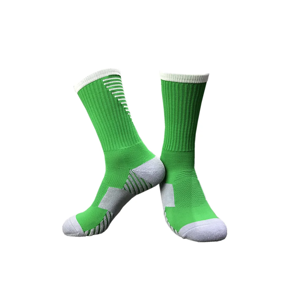 Factory Wholesale Sports Cotton Socks Polyester Elastic Football Socks