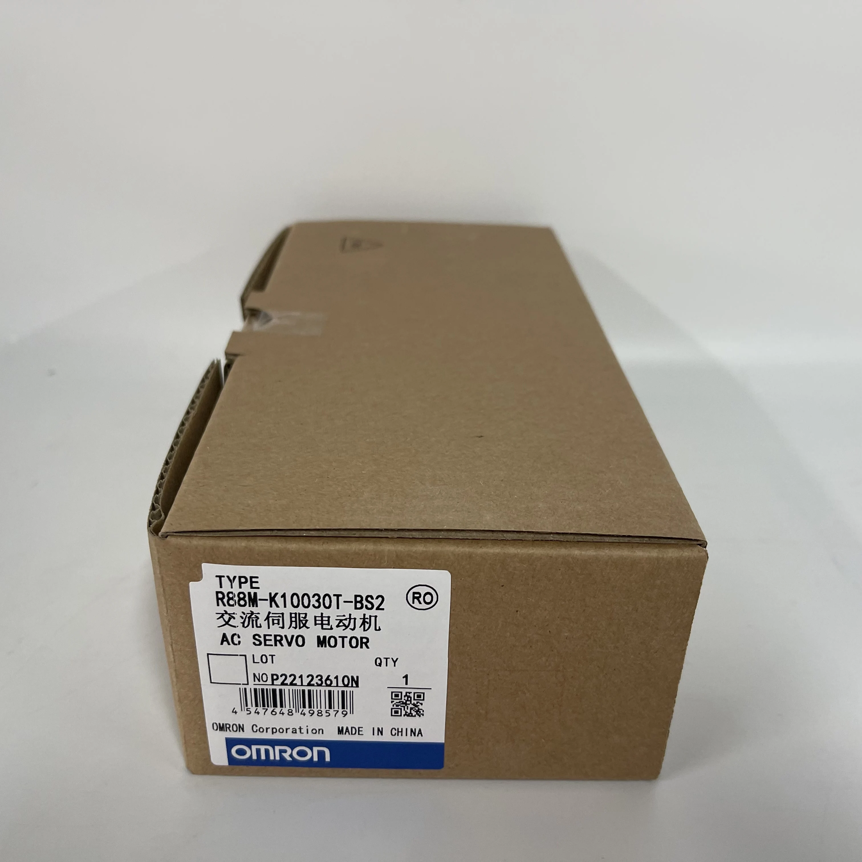 OMRON AC Servo Motor R88M-K10030T-BS2 OMRON AC Servo Motor R88M-K10030T-BS2