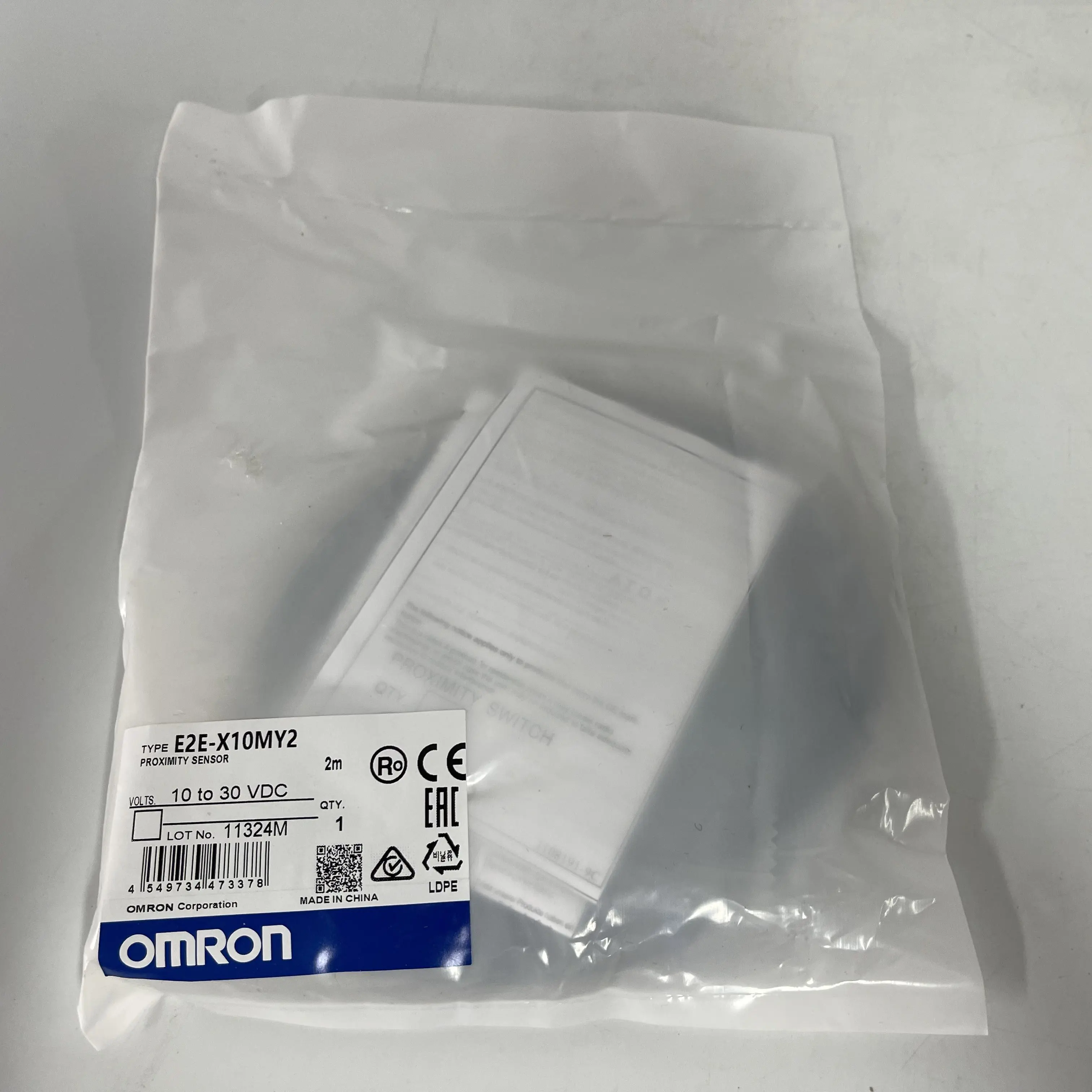 Omron Proximity Sensor E2E-X10MY2