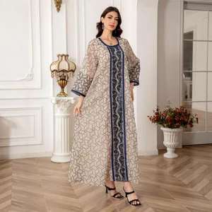Clothing Manufacturer New Women's Clothing Middle East Muslim Ladies' Dress Embroidered Robe Elegant Long Skirt for Women
