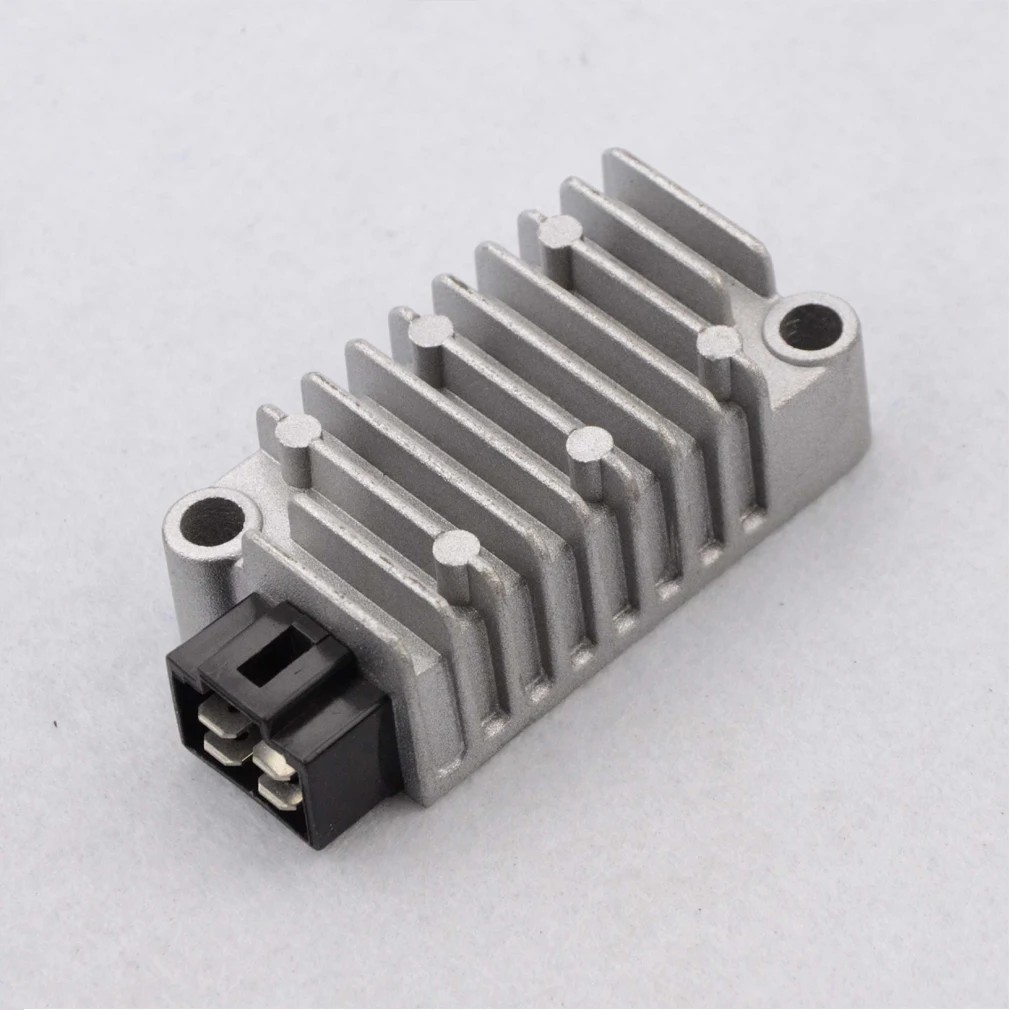 GOOFIT 4 Pin Voltage Regulator Rectifier Replacement for Yamaha XT 225 250 600 TW 125 200 225 XJ 400 600 XV250 Motorcycle