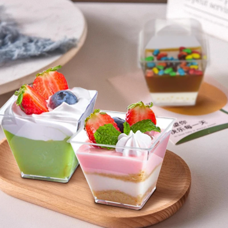 Factory Price Clear PET Mini Disposable Plastic Square Cups for Party Ice Cream Yogurt Mousse Dessert Cup With Lid and Spoon