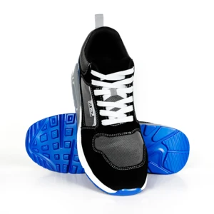 Wholesale Safety Casual Sport Footwear Anti Smash Anti Puncture Security Shoes Fly Knit Fabric Labor Work Sneakers for Men Women