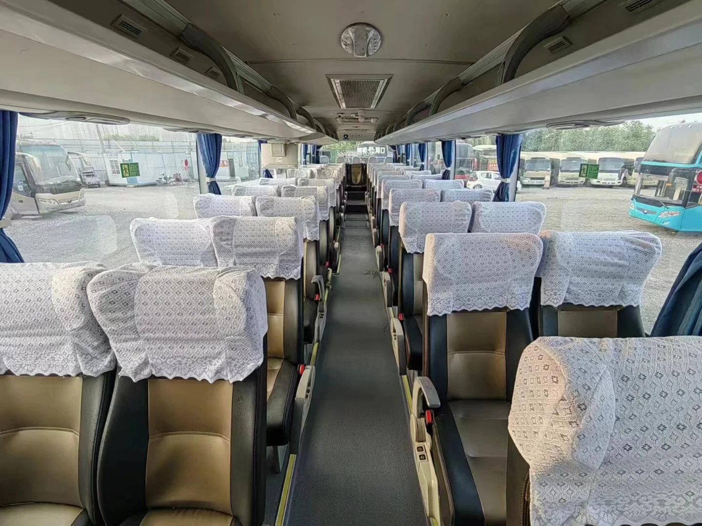 Coach Rear Manual Luxury Passenger Coach WP Rear Engine Used Coaches 50 Seater Bus ...