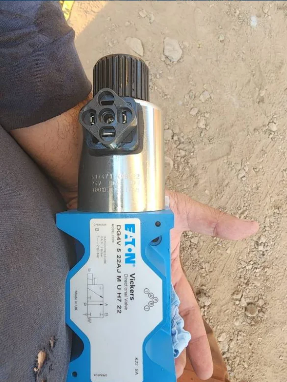 DG4V-3-6C-M-U-H7-60 Replace Vickers DG4V-5-2CJ-MU-H6-20 Directional Control Valve DG4V-5-22AJ-M-U-H7-22