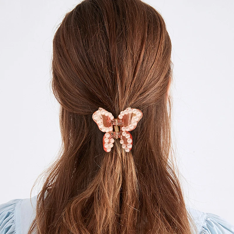 Хит продаж, новые модные прозрачные акриловые заколки для волос с жемчугом и стразами в виде бабочки, аксессуары для девочек
