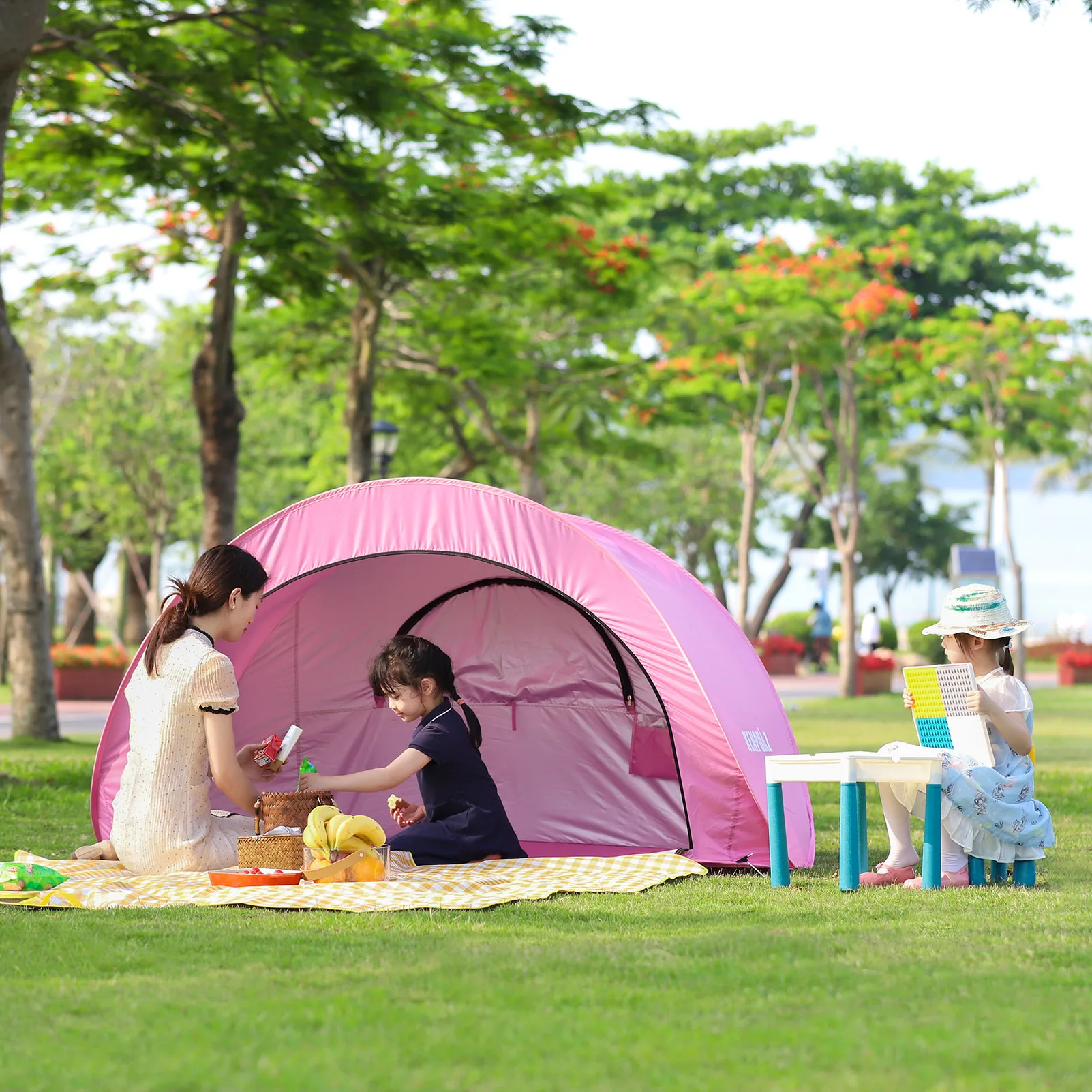 New Easy up Instant Automatic Pop up Tent  Umbrella Shade and Shelter Dome Sunshade Beach Tent