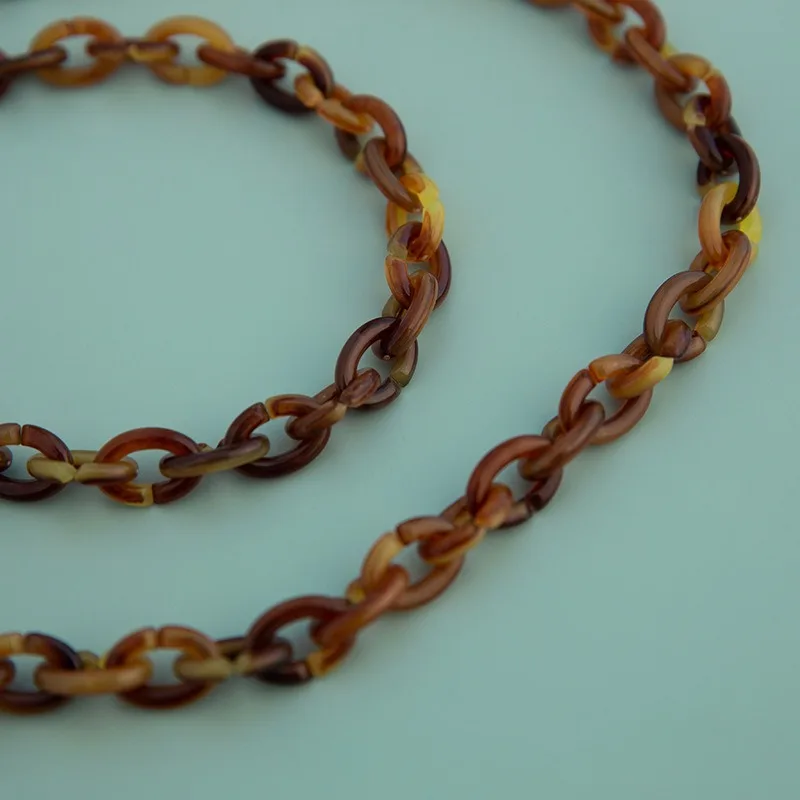 Женские акриловые цепочки