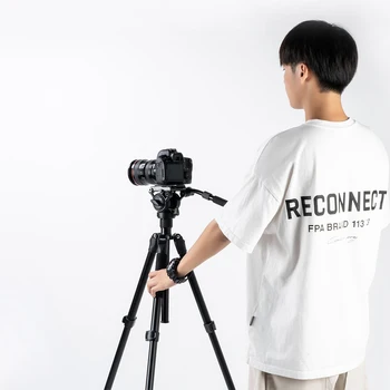 Heavy Duty Video Tripod Portable Stable Professional Camera Tripod 1/4 Extension Hole Fluid Head Camera Tripod detail image