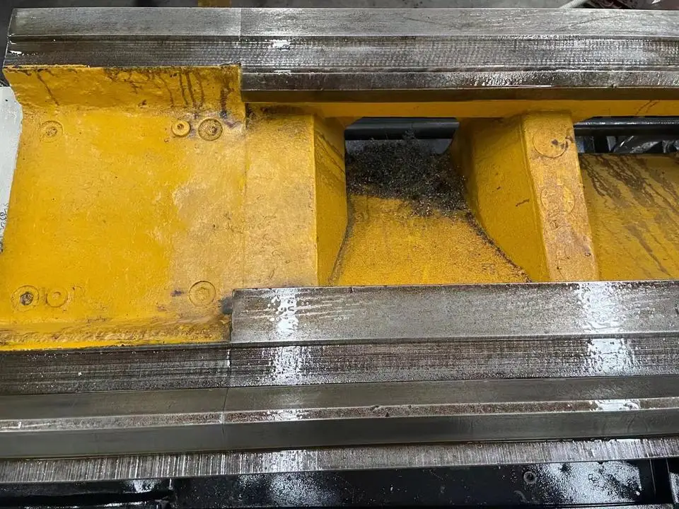 Manual Lathe 3m in Between Center Parallel Lathe Machine 6163 6266 6280 with Factory Price