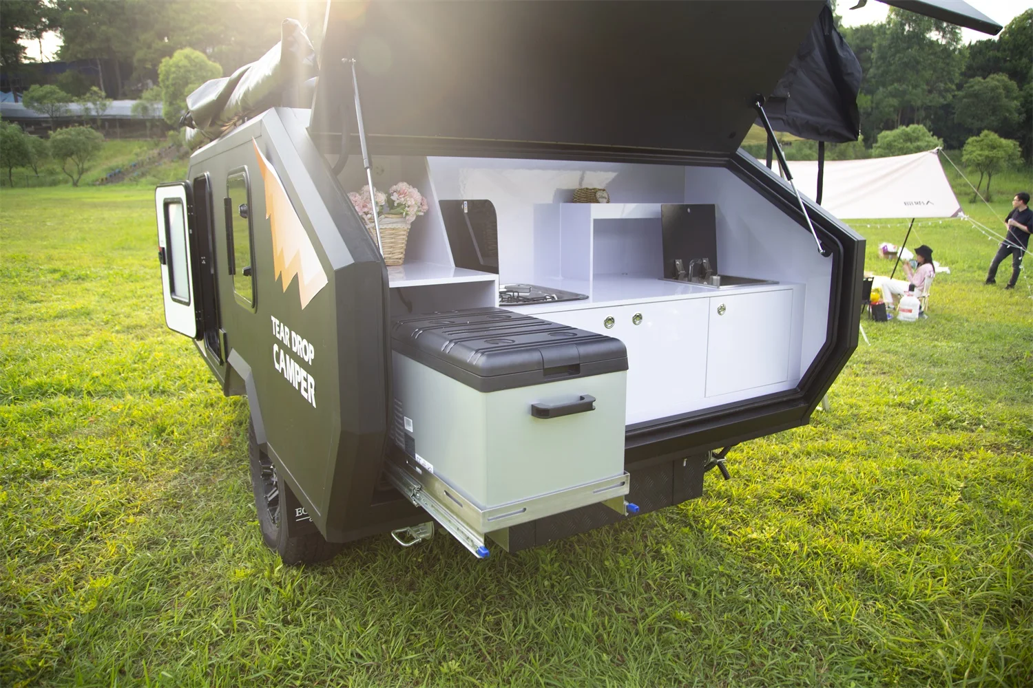 Manley Small Mini Retro Lightweight Teardrop Camper Trailer With Bathroom