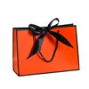 naranja con negro