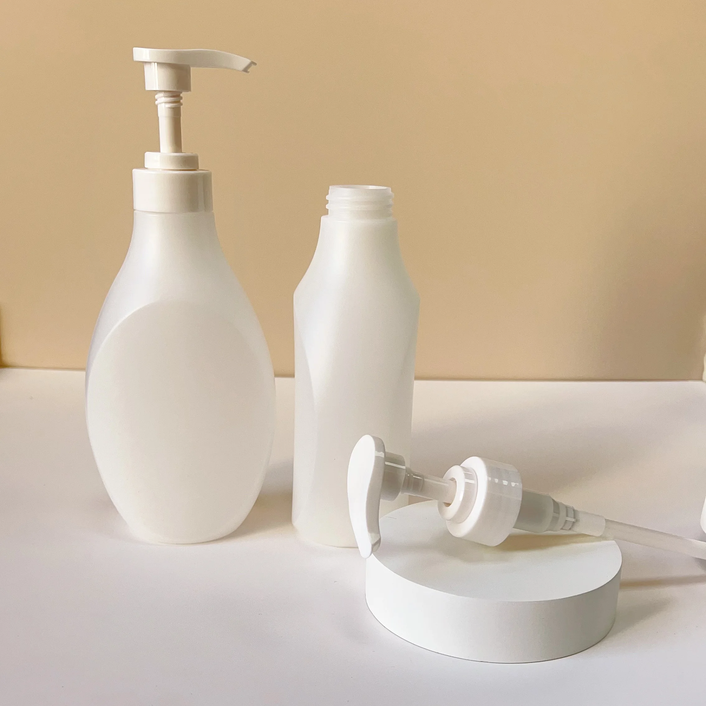 Factory Supply 500ML HDPE Travel Makeup Cosmetics Shampoo Cleanser Hand Lotion Plastic Bottle