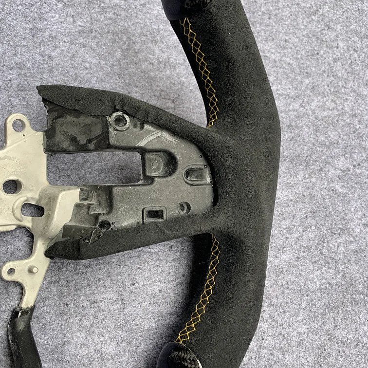 Flat bottom gloss carbon fiber steering wheel suitable for Audi B7 A5 S5 with black perforated leather sides yellow stripe