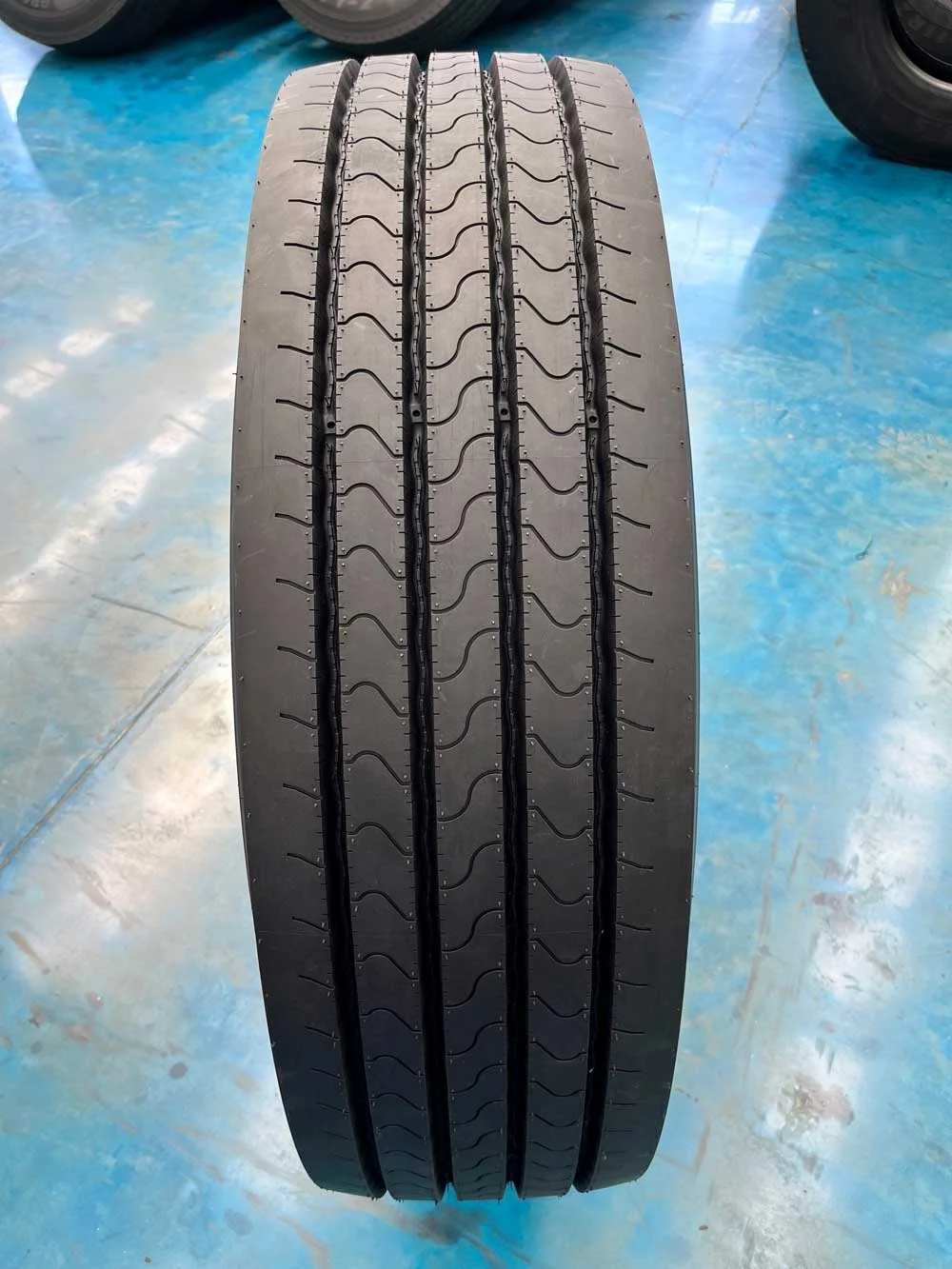 11r22.5 Trailer Drive Steer Tyre Radial Heavy Duty Tbr Truck Bus Tire ...