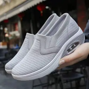 Cross-border Plus Size 2026 New for Mesh Upper Women's Casual Sneakers Slip-on Breathable Soft Sole Air Cushion Summer Shoes