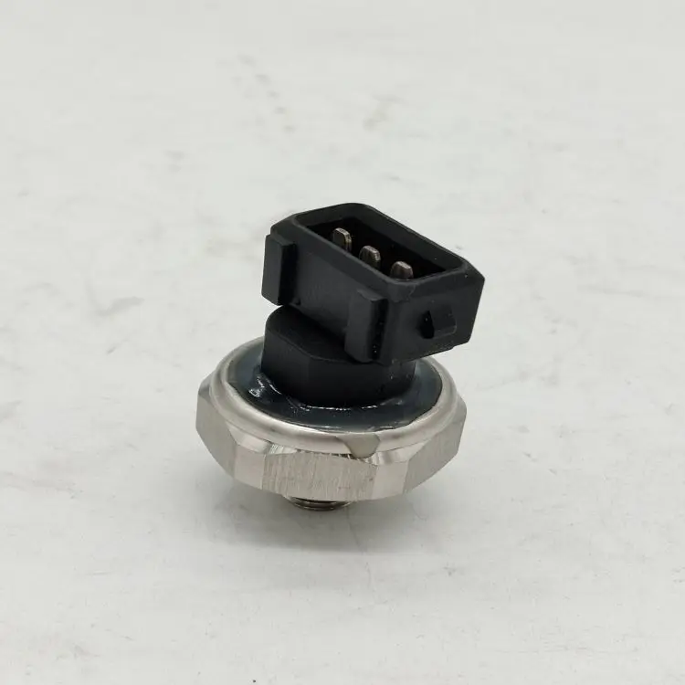 Water Temperature Pressure Sensor Oil Pressure Sensor Fuel Pressure Sensor 500377533 for IVECO 7.56624