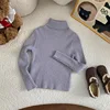Grigio 100 delicato sulla pelle e morbido