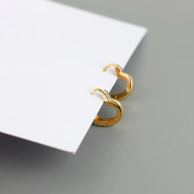 High Quality Classic Design 925 Sterling Silver Heart Shape Hoop Earrings Girl Women