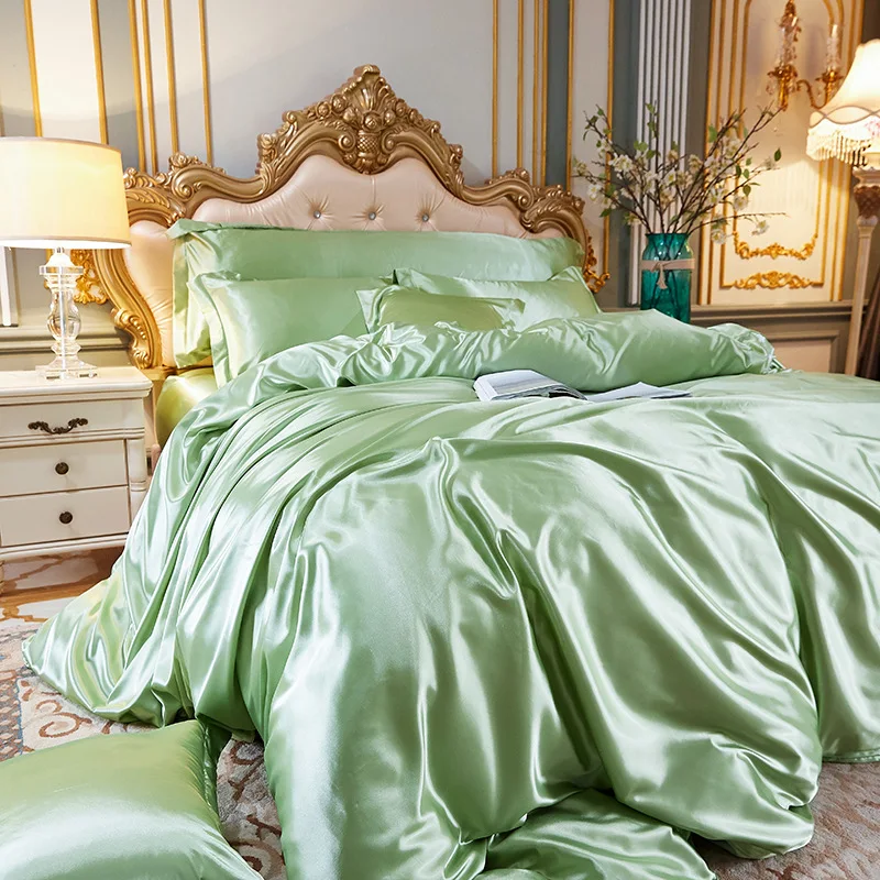 Satin Set 4 Pcs Queen Size- Silky & Luxuriously Soft Satin Bedding Set ...