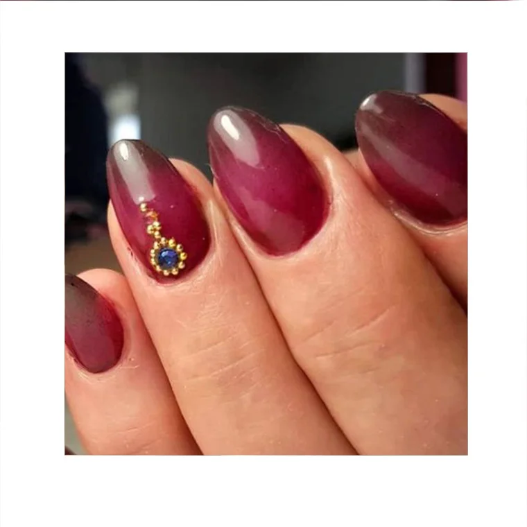 Charming Fake Nails: From Natural Almond to Dashing Diva Styles, with Quality Glue Options P04 P03 P1158 Mold