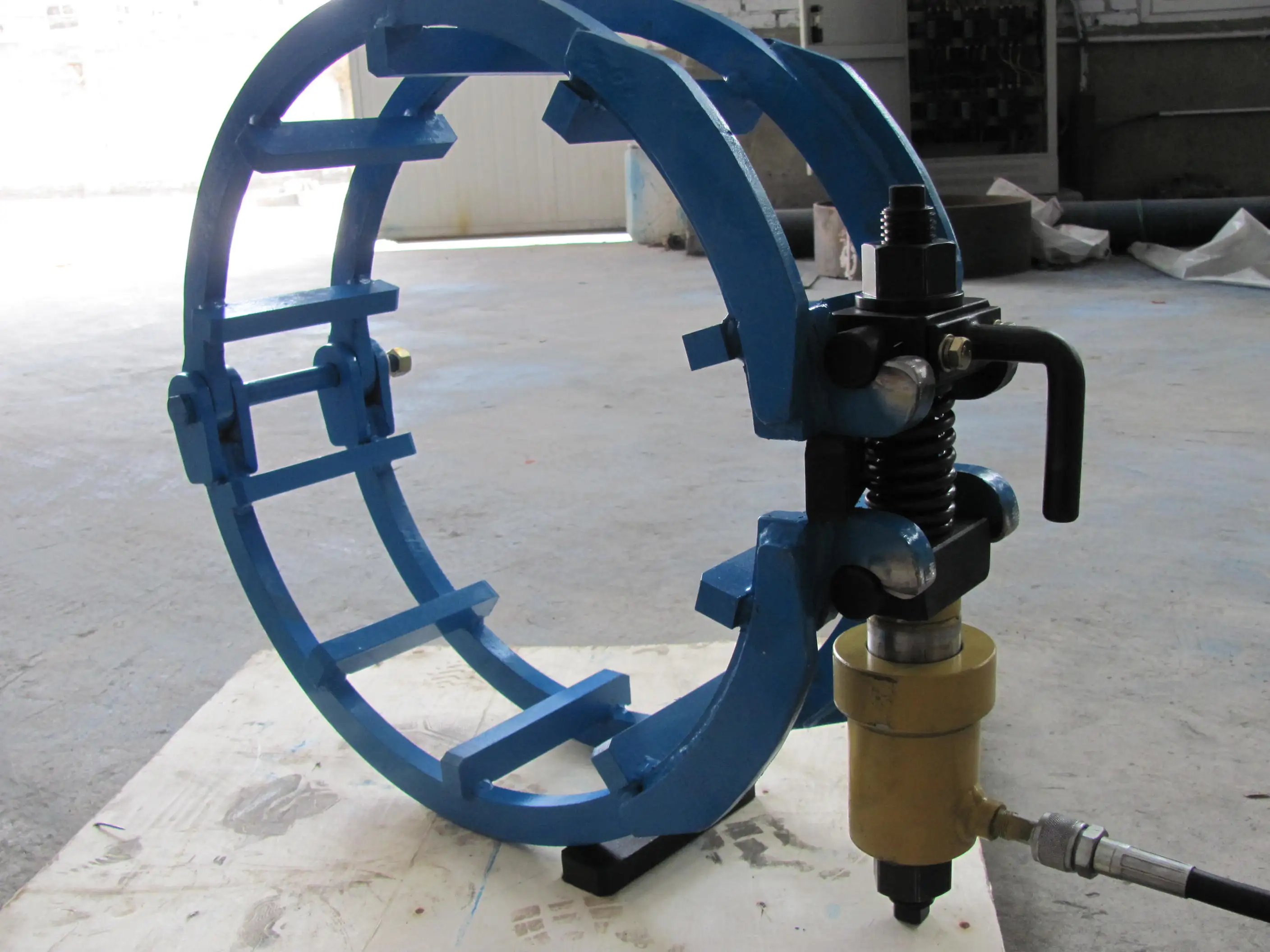 Oil and Gas Pipeline External Pipe Alignment Clamps