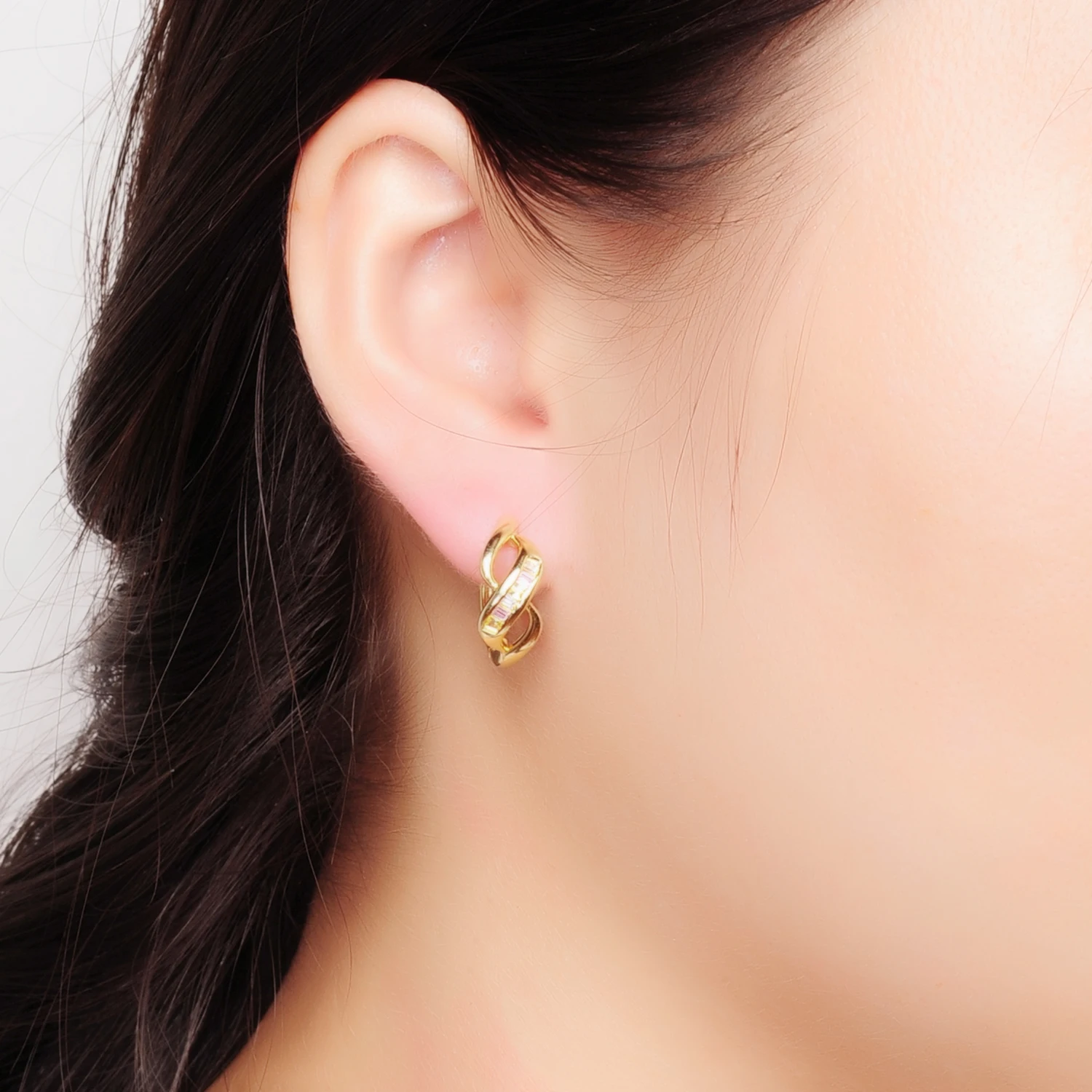 Luxury Earring 925 Sterling Silver 18k Gold Plated Double Loop Twisted S-Shape Women CZ Earring Hoop(图6)