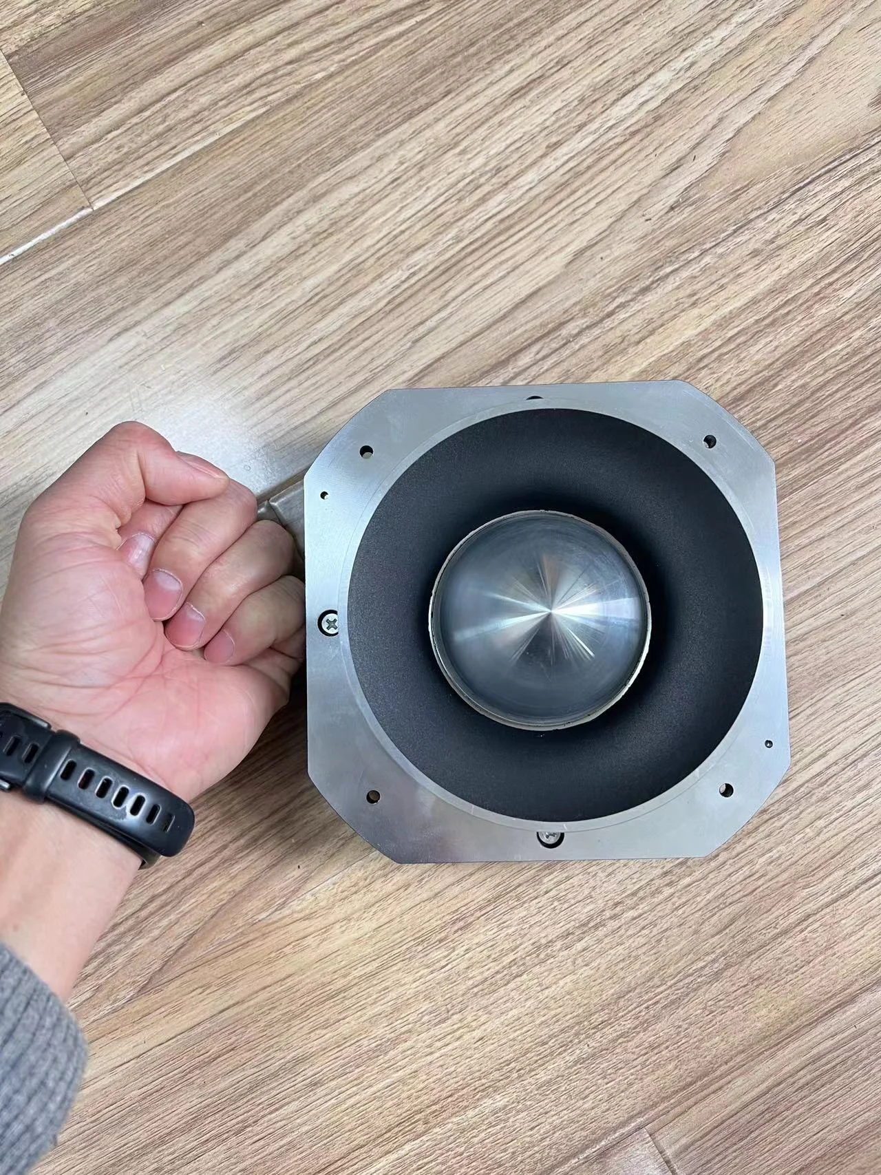 thumbnail image 2 of Alphasonik 1\" Super Bullet Tweeters 200 Watts Max 4 Ohm Venum Series... 2 of 10