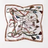Sqscarf-037