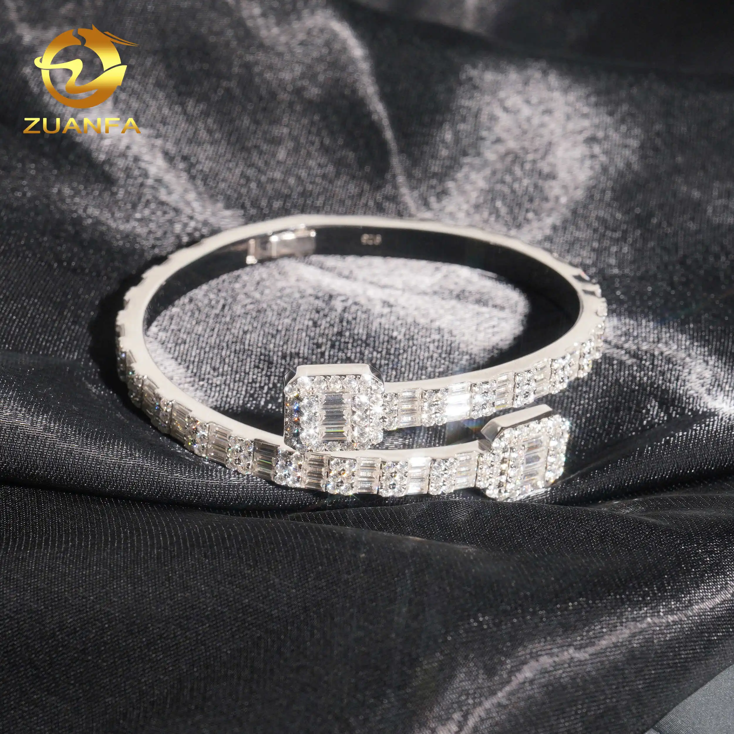 Hip Hop Cuban Cuff Bangle Bracelet Sterling Silver Moissanite_voghion.com