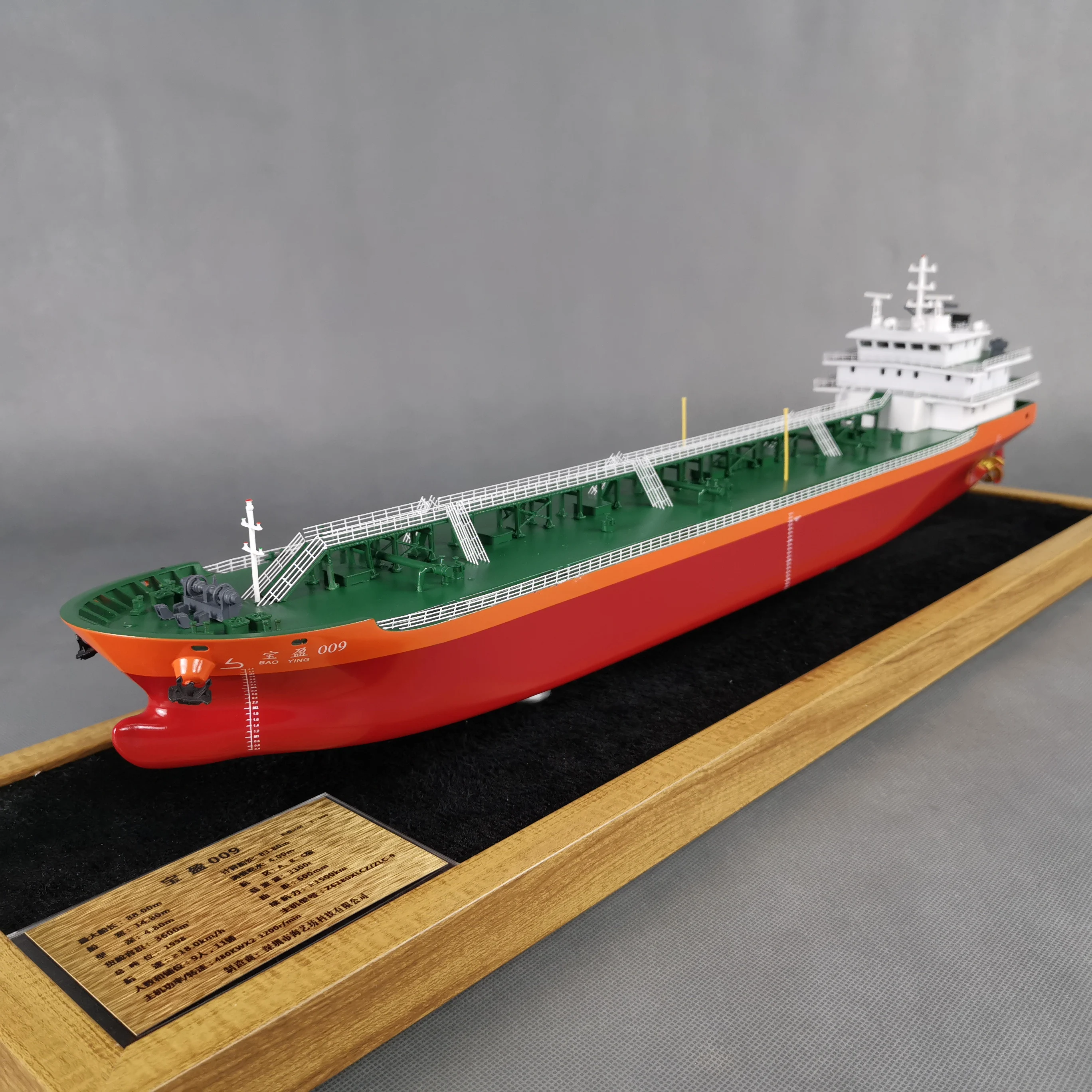 【A】Handmade Plastic Crafts Shipping Line Logistics Present Ocean Artwork Studio Customized 65cm Miniature Oil Tanker Scale Model