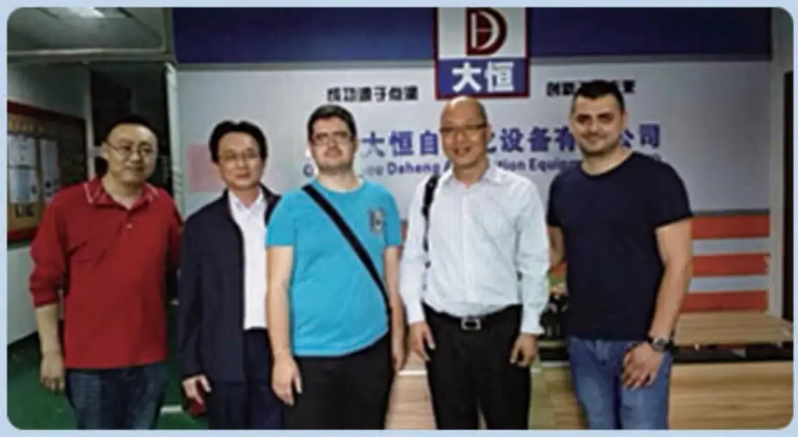 Línea de producción de adhesivo al vacío 2 Parte Máquina automática de distribución de pegamento 5